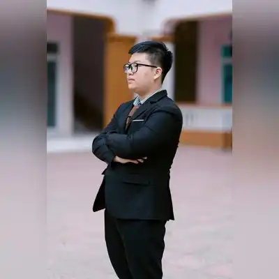 何德林